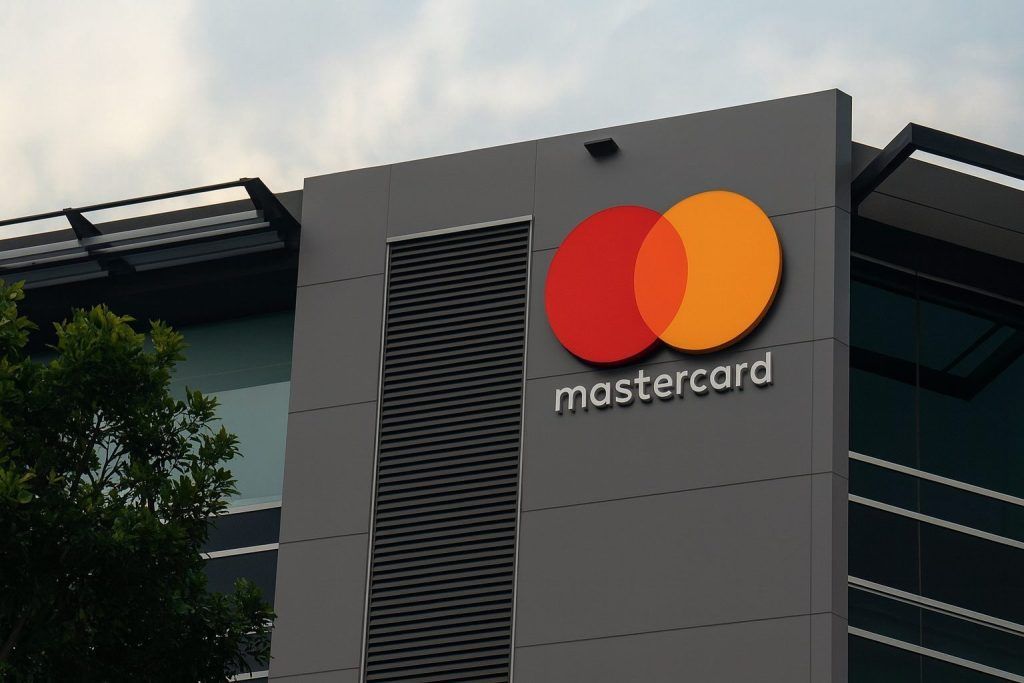 Mastercard Stock (NYSE: MA) News Today: $14B Buyback, Dividend Hike, Analyst Targets, and Key Risks (Dec. 14, 2025)