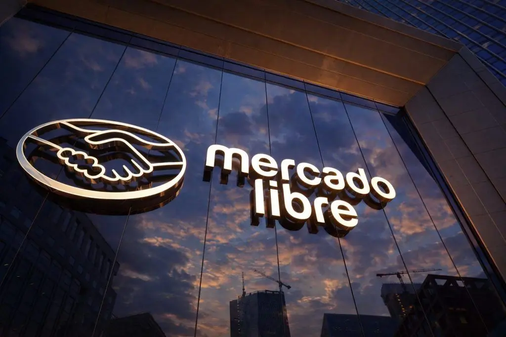 MercadoLibre Stock (MELI) News, Forecasts and Analysis for Dec. 17, 2025: Insider Sale, Options Whales, and 2026 Catalysts