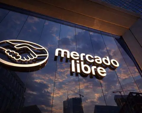 MercadoLibre Stock (MELI) News, Forecasts and Analysis for Dec. 17, 2025: Insider Sale, Options Whales, and 2026 Catalysts