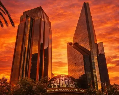 Mexico Stock Exchange Today: BMV’s IPC Ends Holiday Week at a Fresh Record as Peso Holds Below 18