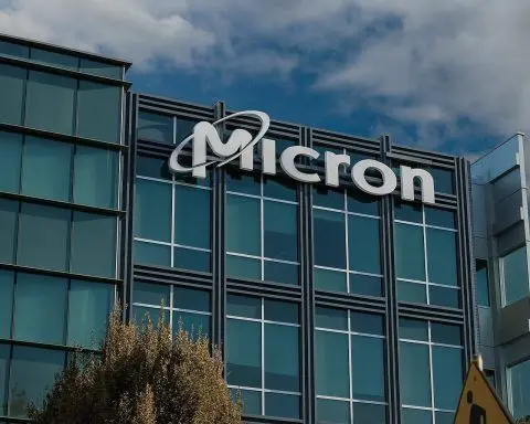 Micron (MU) Stock on December 8, 2025: AI Memory Pivot, Crucial Exit and 9 Things to Know Before the Opening Bell