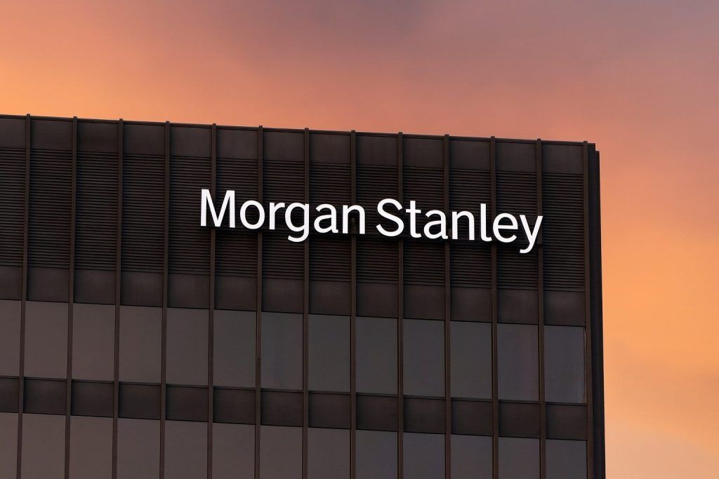 Morgan Stanley jumps into Bitcoin and Solana ETFs as U.S. bitcoin funds log $697 million inflow