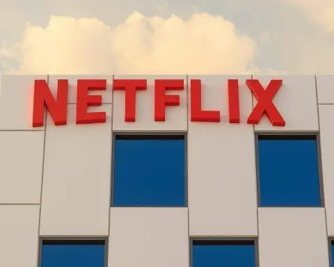Netflix (NFLX) After‑Hours Stock Update on December 11, 2025 – Warner Bros. Deal, Debt Fears and What to Watch Before the December 12 Open