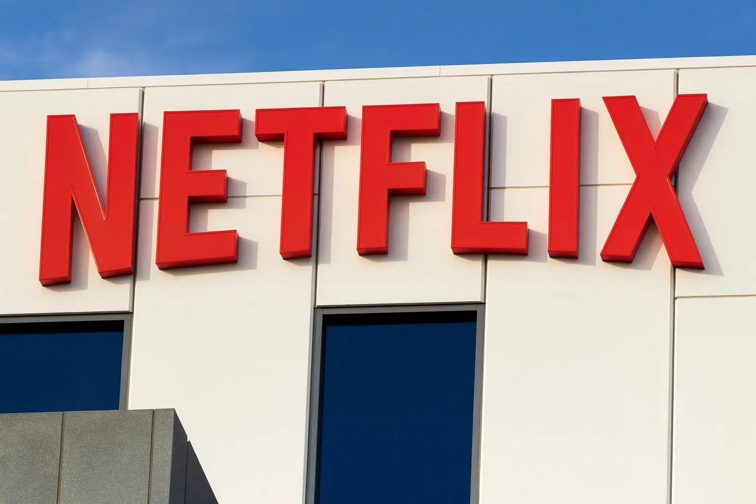 Netflix (NFLX) Stock News Today (Dec. 12, 2025): Warner Bros. Deal Drama, Paramount Challenge, Analyst Forecasts, and Key Levels