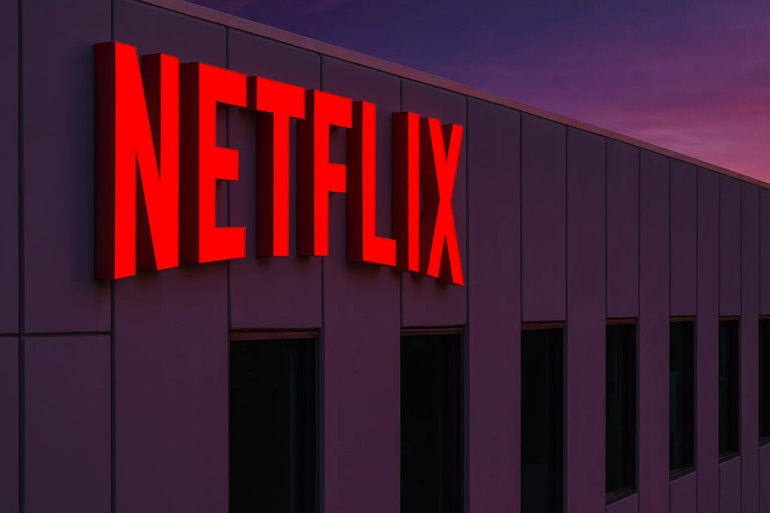 Netflix (NFLX) Stock Today, December 10, 2025: Warner Bros. Discovery Bid, Lawsuit Risks, and 2026 Price Targets