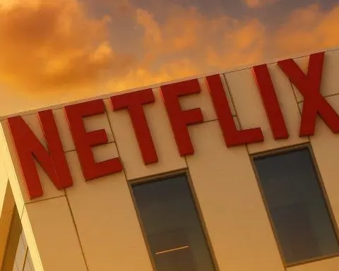 Netflix Stock (NFLX) News Today: Warner Bros Deal Reaffirmed, Analyst Price Targets Shift, and the 2026 Outlook (Dec. 15, 2025)