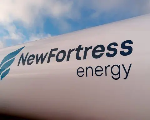 New Fortress Energy (NFE) Stock Today (Dec. 15, 2025): Debt Deadline, Puerto Rico Contract, and Analyst Forecasts Collide