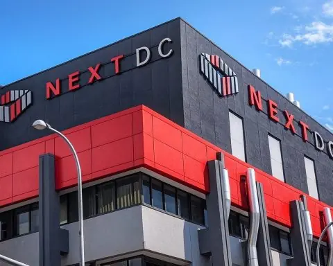 NEXTDC Limited (ASX:NXT) Share Price, Latest News and 2026 Forecast – 1 December 2025 AI Data Centre Update