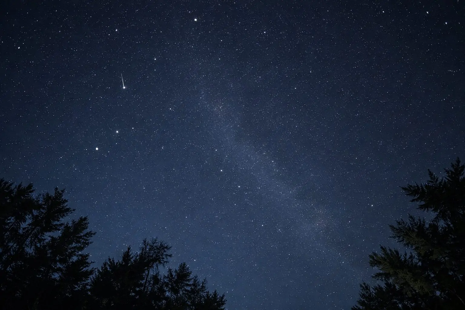 Night Sky Today (Dec. 25, 2025): Christmas Crescent Moon Near Saturn as Jupiter Shines Like a “Christmas Star”