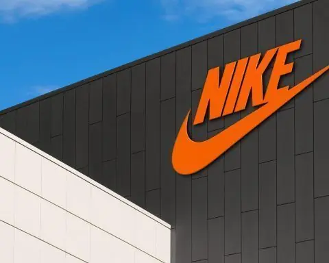 Nike (NKE) Stock on December 1, 2025: Ex‑Dividend Drop, Wall Street Targets, and 2026 Outlook
