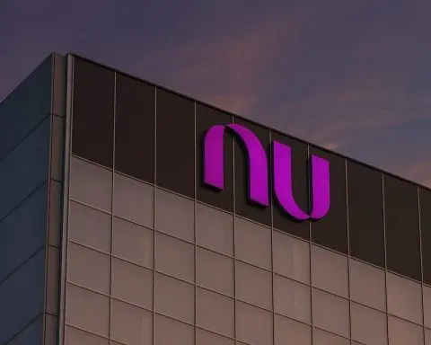 Nu Holdings (NU) Stock Forecast: Q3 2025 Earnings, New Bank Licenses and Analyst Targets After a Sharp Pullback
