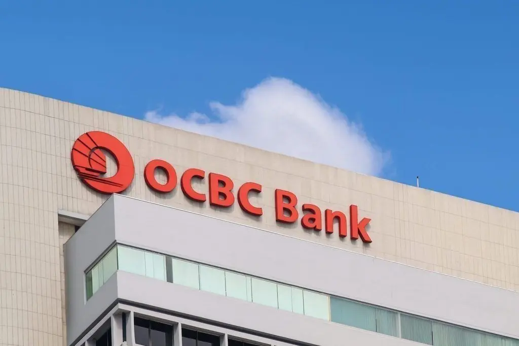 OCBC Stock (SGX: O39) on Dec 18, 2025: Record Highs, Today’s Outage, Analyst Targets and the 2026 Outlook