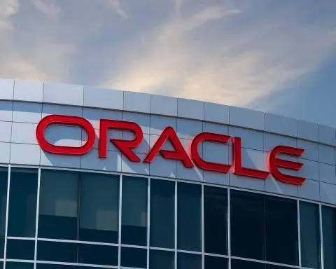 Oracle Earnings Today: Q2 FY26 Preview, AI Cloud Bets, Debt Risks and a Look Back at Last Results
