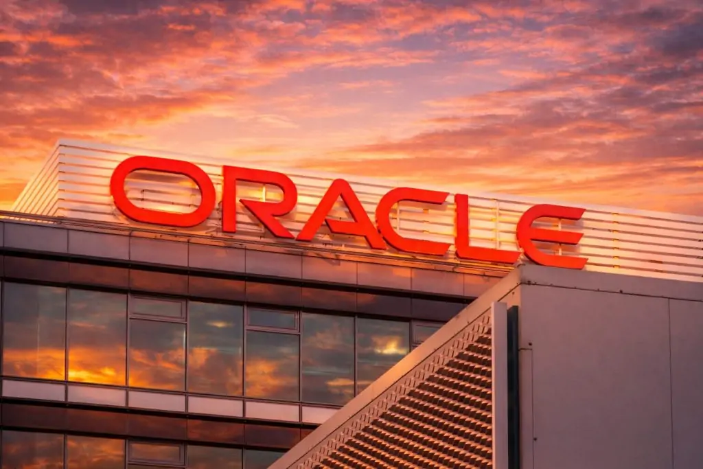 Oracle Stock (NYSE: ORCL) Heads Into Year-End With AI Capex in Focus: Latest Price, News, Forecasts, and What to Watch Before Monday’s Open