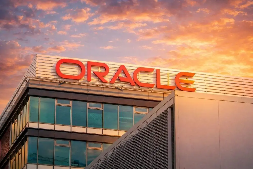 Oracle Stock (ORCL) Week Ahead: TikTok Joint Venture Headlines, OpenAI “Stargate” Spending Fears, and Key Levels to Watch (Dec. 22–26, 2025)