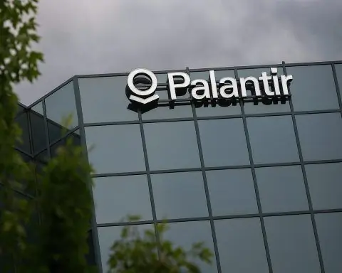 Palantir (PLTR) Stock in December 2025: Q3 Earnings Beat, $10B Army Deal and 2025–2030 Forecast