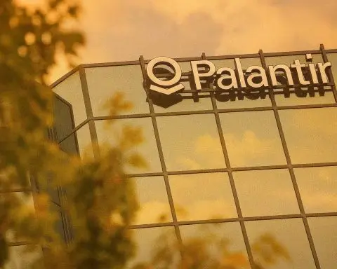 Palantir Stock Today (Dec. 15, 2025): DGSI Renewal Adds to Defense Momentum as PLTR Valuation Debate Heats Up