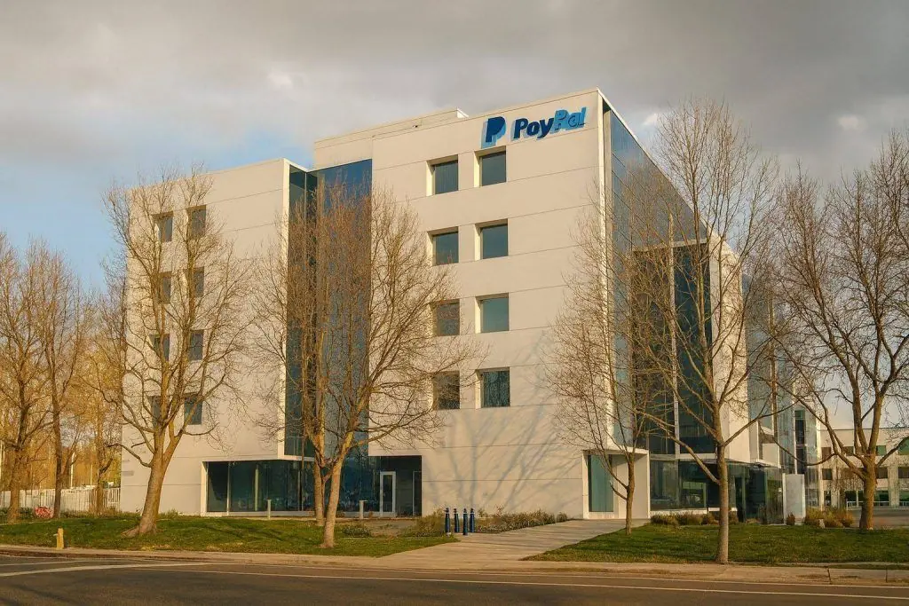 PayPal (PYPL) Stock Outlook Before December 1, 2025: Price, AI Partnership, Dividend Debut and 2026 Forecast