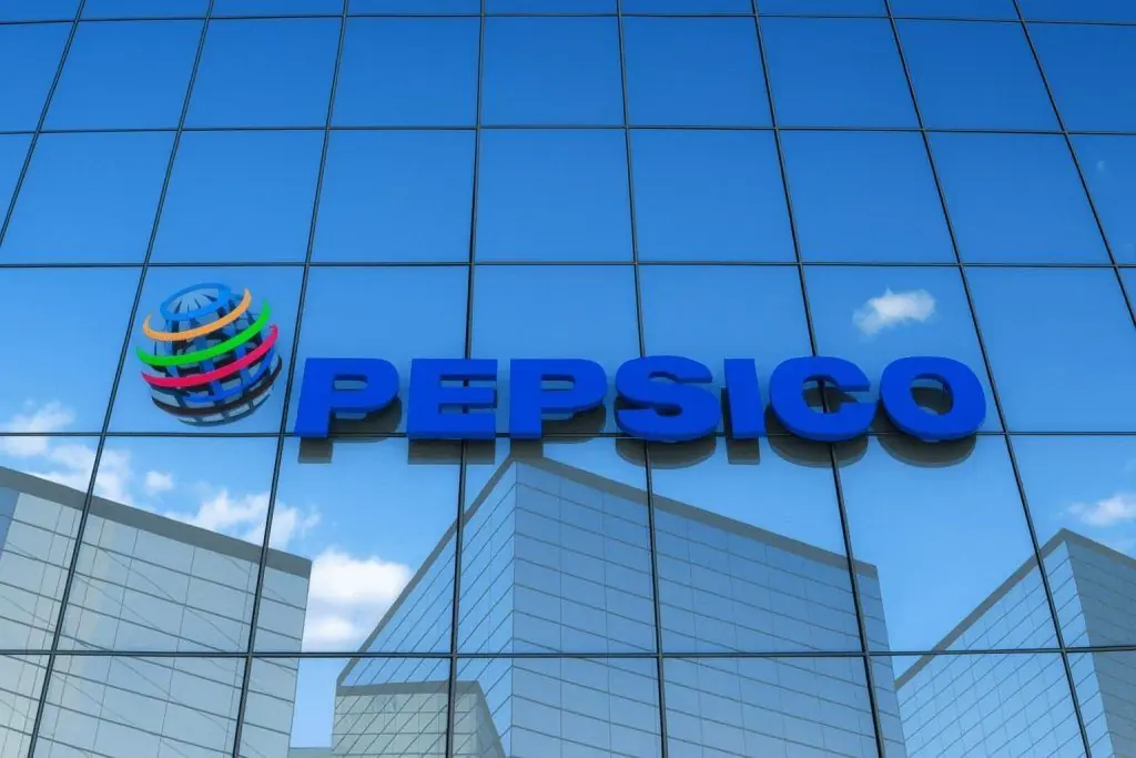 PepsiCo (PEP) Stock on December 2, 2025: F1 Mega-Deal, Activist Pressure, Dividend Strength and What Analysts Expect Next