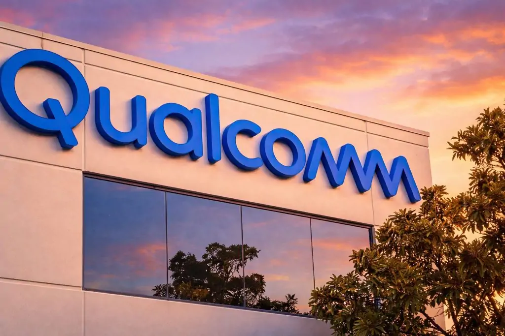 Qualcomm Stock (QCOM) News, Forecasts and Analysis for December 20, 2025: Alphawave Semi Deal, Insider Sales, and the 2026 Outlook
