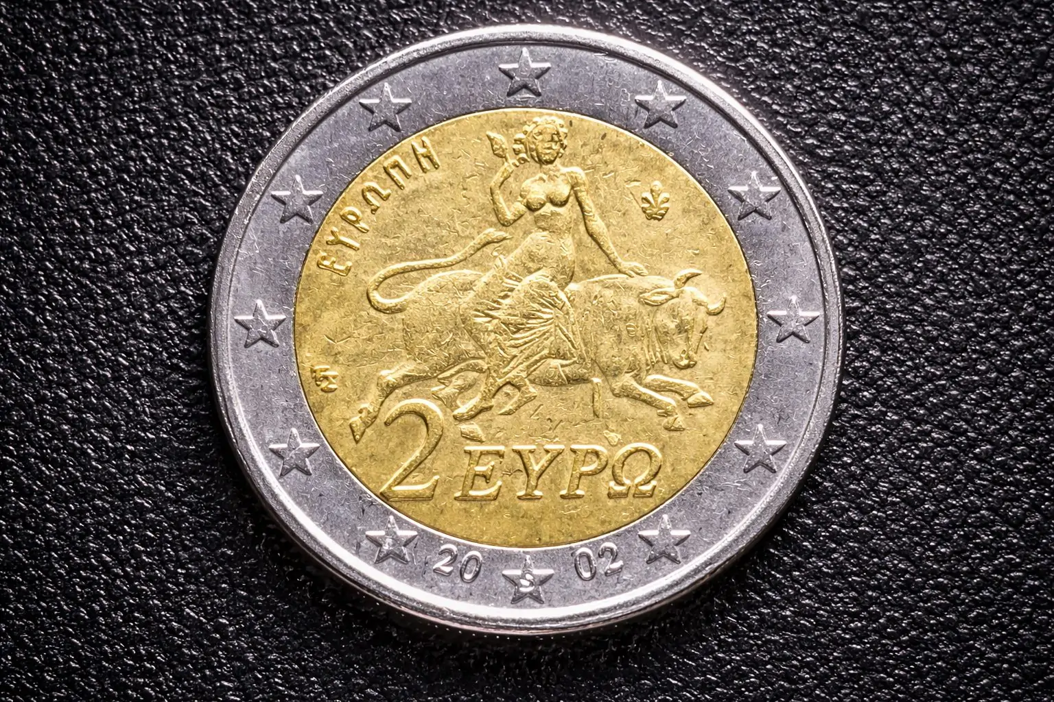 Rare €2 Coins to Check in 2025: The Truth About the 2002 Greek “S in the Star” and What’s Actually Worth Money