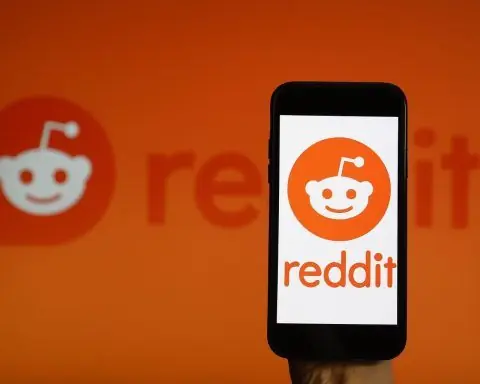 Reddit (RDDT) Stock on December 2, 2025: AI Deals, GDPR Tailwinds and Wall Street’s Latest Forecasts