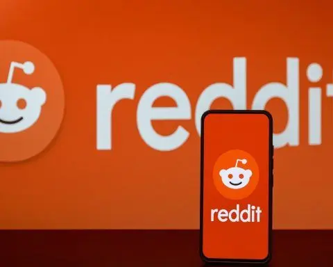 Reddit Stock (RDDT) After Hours on Dec. 15, 2025: Key News, Analyst Forecasts, and What to Watch Before Tuesday’s Open