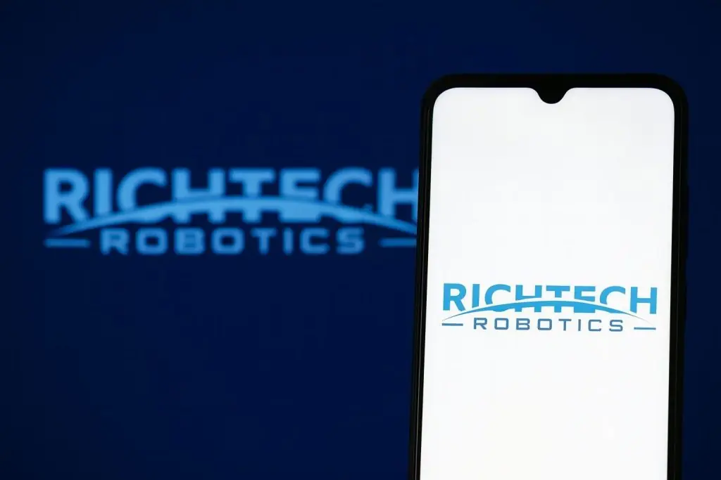 Richtech Robotics (RR) Stock Jumps on Robotics Policy Buzz and AI Deals – Latest News and 2025 Outlook (Dec. 4, 2025)