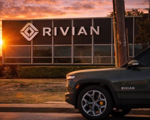 Rivian (RIVN) Stock Week-Ahead Outlook: Key Catalysts, Analyst Forecasts, and What to Watch (Dec. 22–26, 2025)