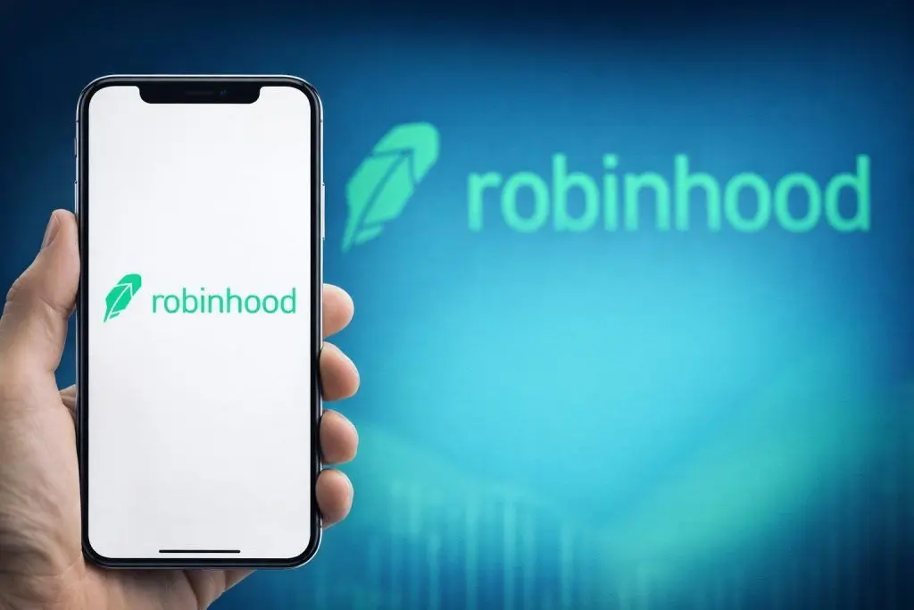 Robinhood (HOOD) Stock After Hours on Dec. 17, 2025: Why Shares Moved and What to Know Before Thursday’s Open