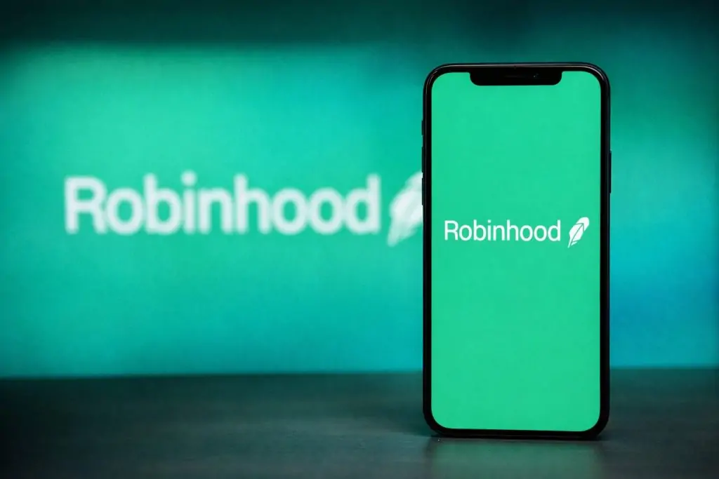 Robinhood Stock (HOOD) After Hours on Dec. 22, 2025: What Drove the Move and What to Watch Before Tuesday’s Open