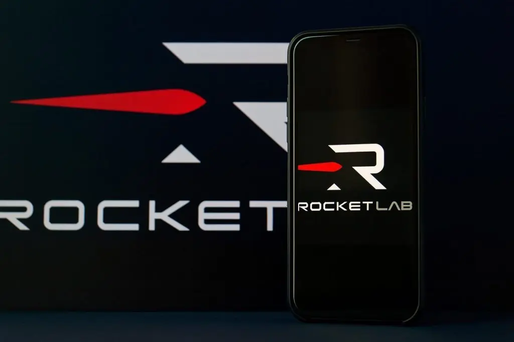 Rocket Lab (RKLB) Stock Soars on Record Launches and JAXA Deal Despite Neutron Delay – December 2025 Outlook