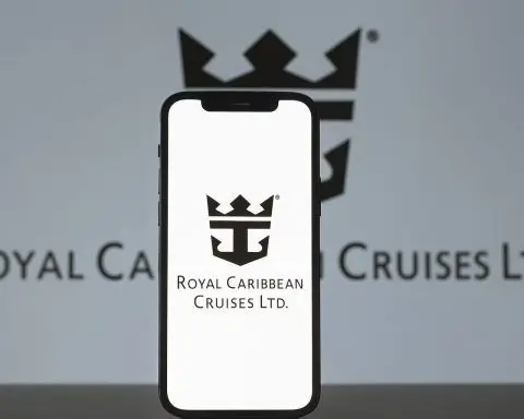 Royal Caribbean Stock (RCL) Surges on $2B Buyback and $1 Dividend: News, Forecasts and Analyst Views for Dec. 12, 2025