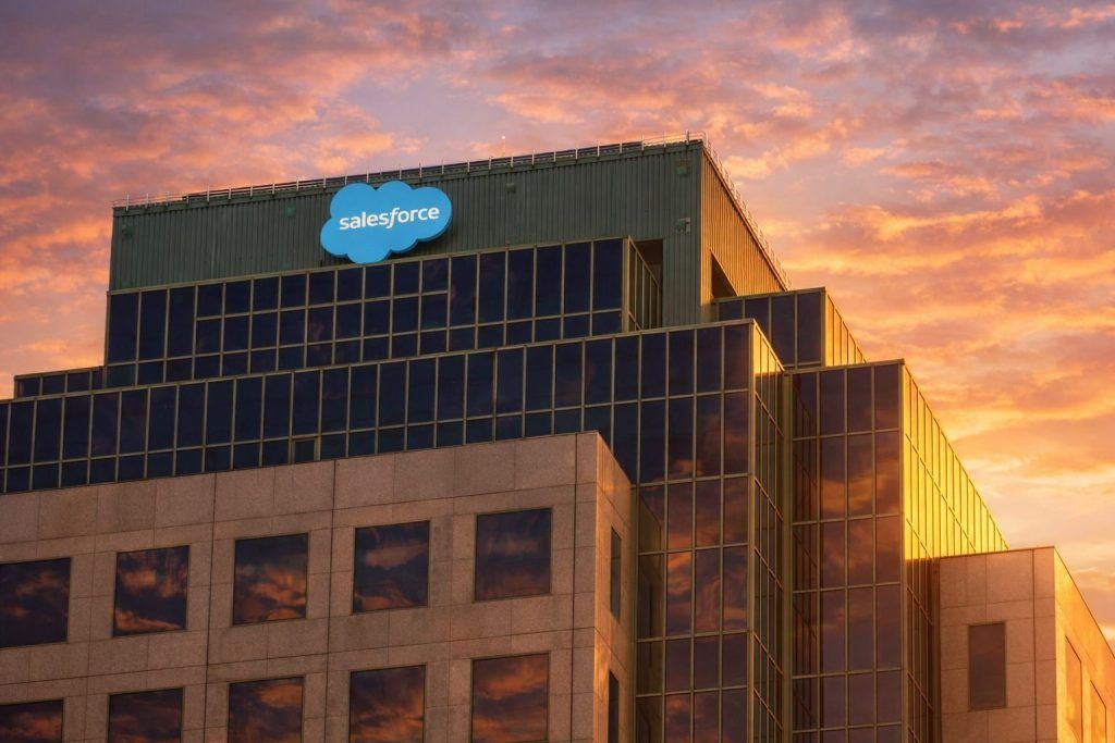 Salesforce (CRM) Stock Today: AI “Agentforce” Momentum, New Deals, and What Wall Street Expects Next