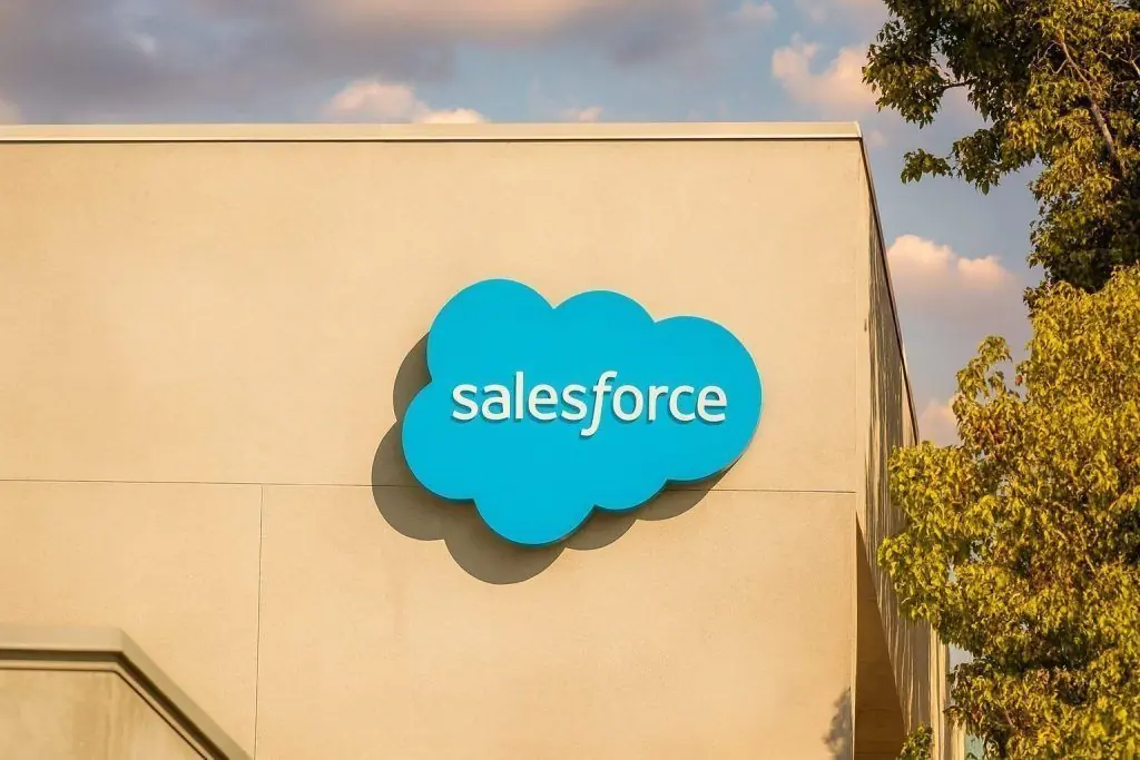 Salesforce Stock Pops as Q3 2026 Earnings, AI Deals and AstraZeneca Partnership Lift Guidance — But Investor AI Skepticism Lingers