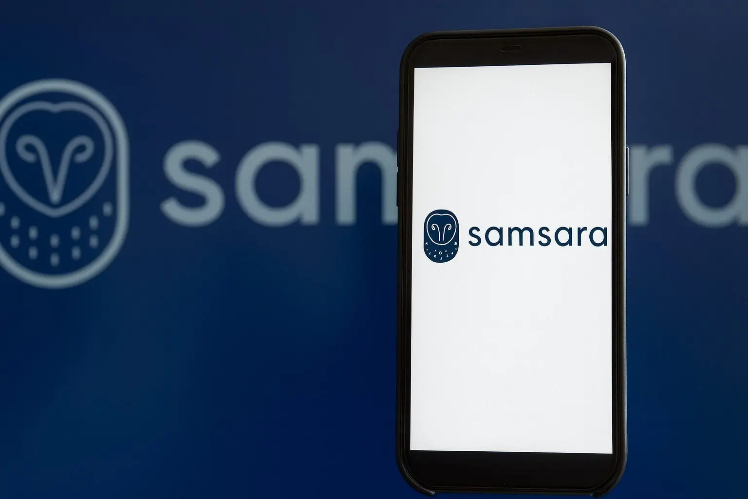 Samsara (IOT) Stock Today: Q3 FY2026 Earnings Beat, First GAAP Profit and a Wave of New $50 Price Targets