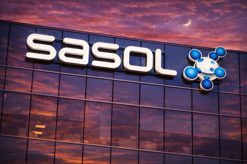 Sasol stock jumps 6% as oil climbs and South Africa tariff talks heat up