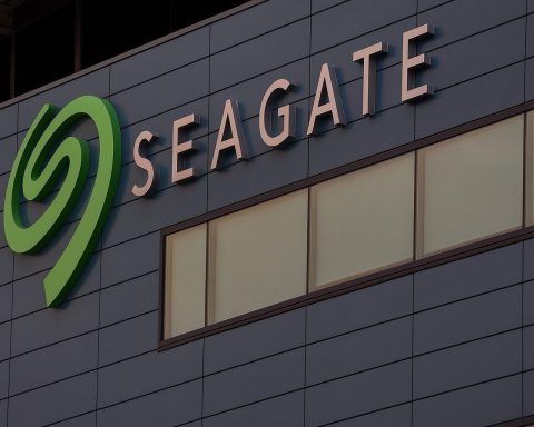 Seagate (STX) stock slides as AI storage rally cools after record run