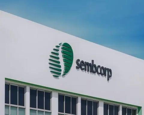 Sembcorp Industries stock dips as Sprng Energy bid talk resurfaces; Alinta vote nears