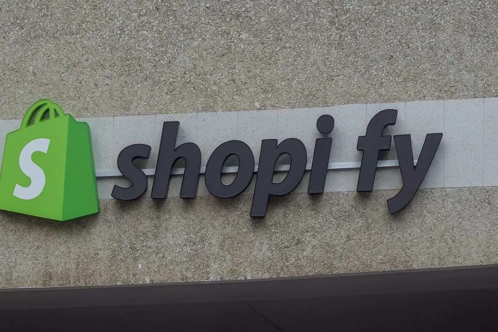 Shopify Cyber Monday Outage 2025: What’s Happening, How Bad It Is, and What Merchants Should Do Now