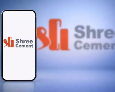 Shree Cement Ltd Stock News (19 Dec 2025): SHREECEM Under Pressure on Chhattisgarh Lockout; Analyst Targets, Results and Expansion Plan