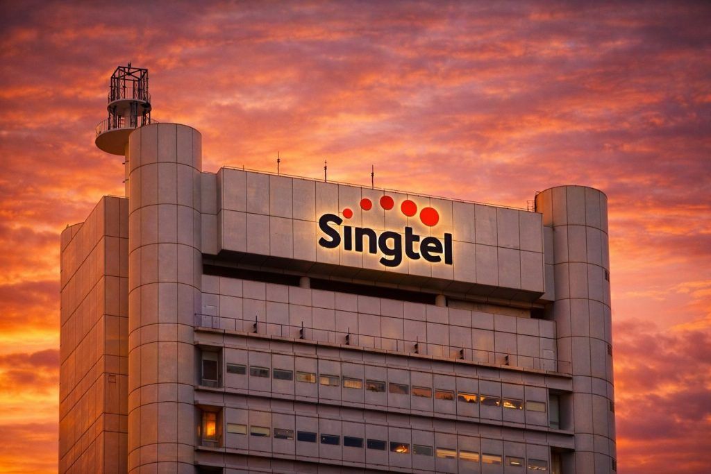 Singtel stock price today: shares edge up as Singapore’s STI hovers near a fresh high