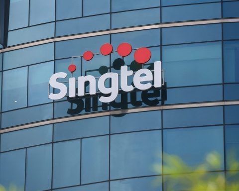 Singtel stock rebounds in Singapore trade after sharp drop; Optus shake-up in focus