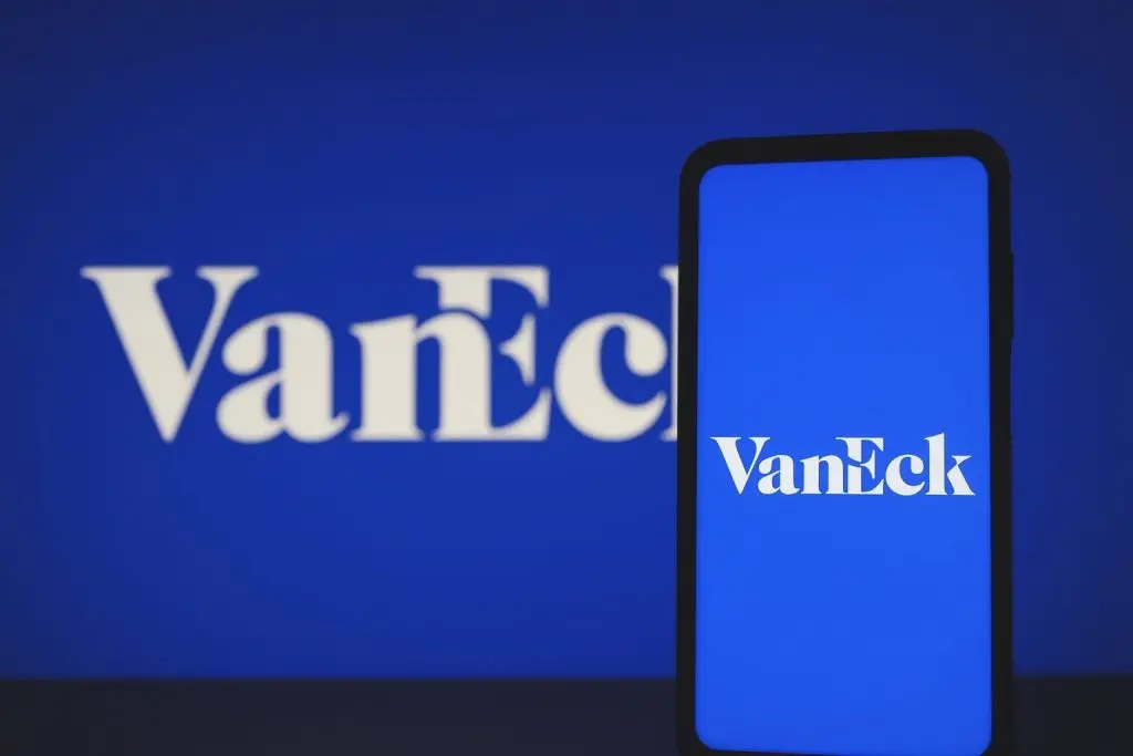 SMH Stock: VanEck Semiconductor ETF Rides the AI Chip Boom – Latest News, Performance and 2026+ Forecasts (Dec 7, 2025)