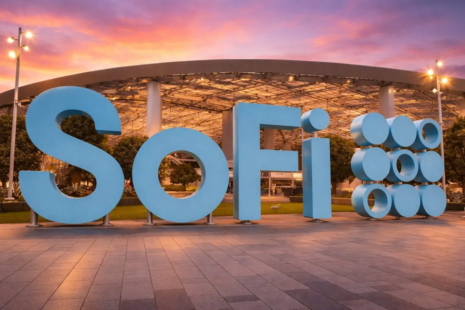 SoFi Technologies (SOFI) Stock Surges on SoFiUSD Stablecoin Launch: Today’s News, Analyst Forecasts, and What Comes Next