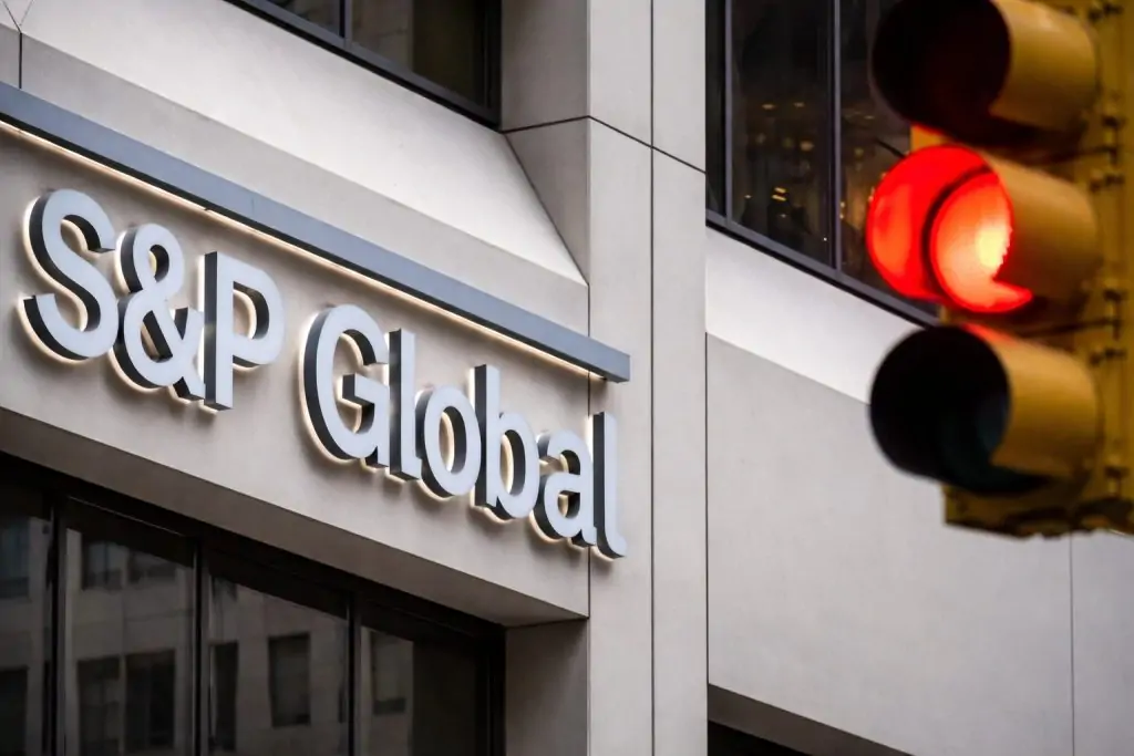 S&P Global (SPGI) Stock After Hours: What Happened on Dec. 23, 2025 — and What to Know Before the Market Opens Dec. 24