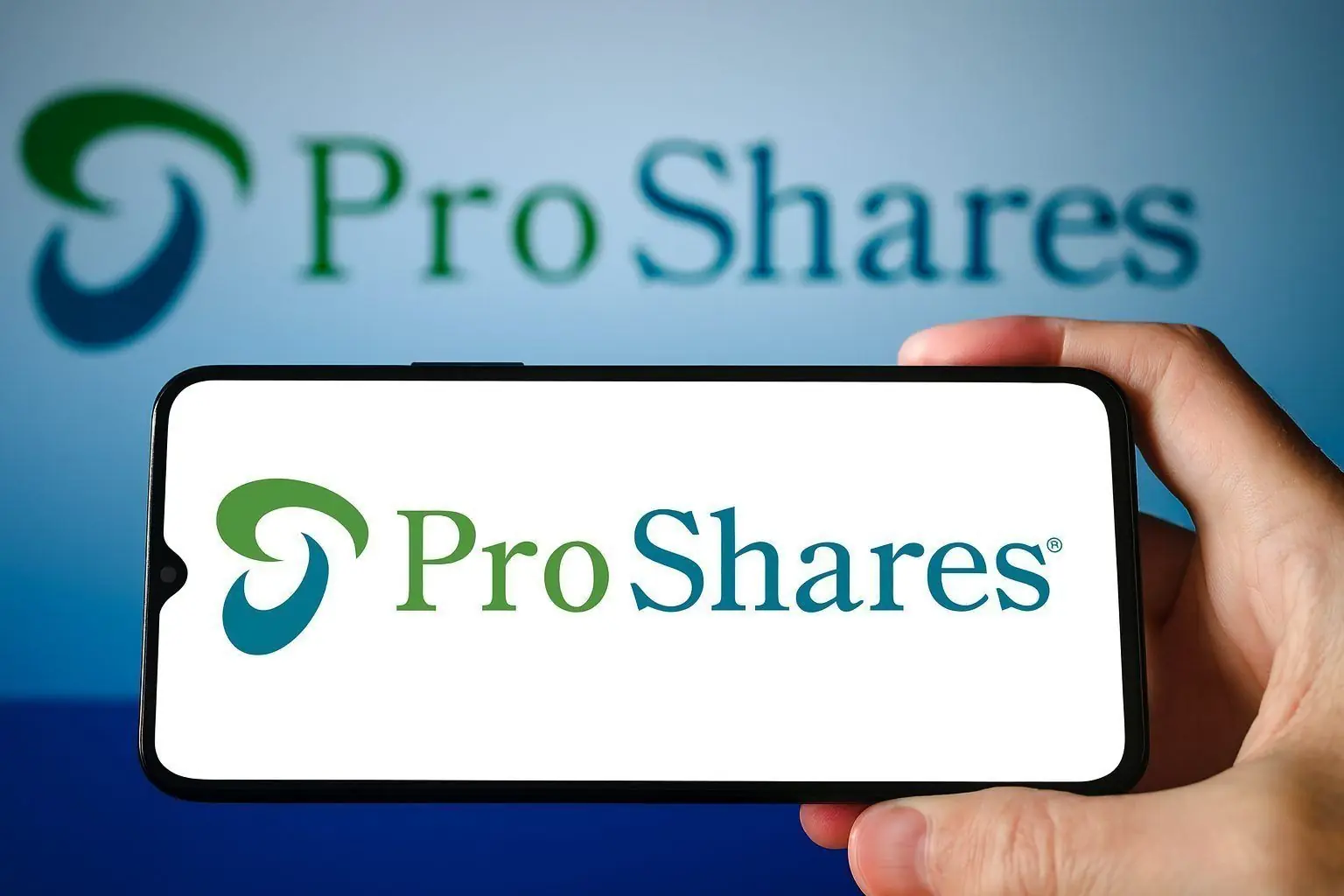 SQQQ Stock Outlook Today (December 7, 2025): Is the 3x Inverse Nasdaq ETF Running Out of Steam?