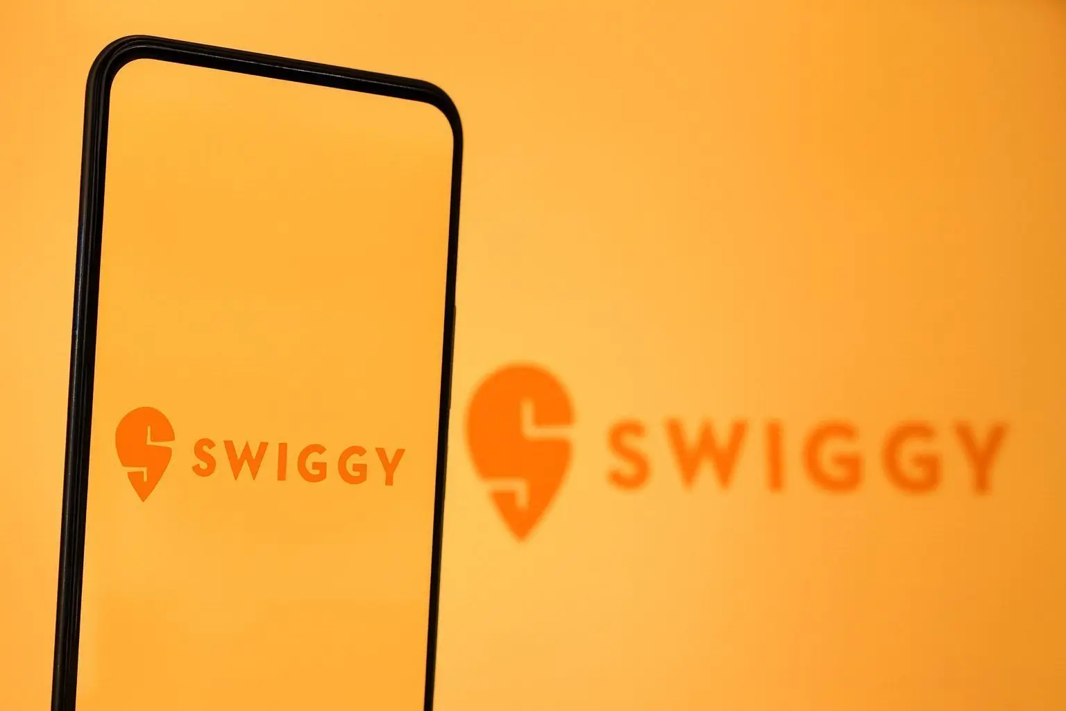 Swiggy Limited Share Price Today: Stock Rises on ₹10,000 Crore QIP Buzz, BofA Upgrade — Latest News, Targets, and Outlook (12 Dec 2025)