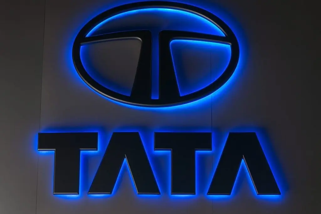 Tata Motors Stock Today (10 December 2025): PV Near 52-Week Lows, CV Near Highs as JLR Shock Meets EV Growth