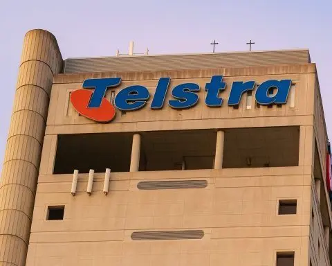 Telstra (ASX:TLS) Share Price, Dividend and Outlook: What Investors Need to Know on 11 December 2025